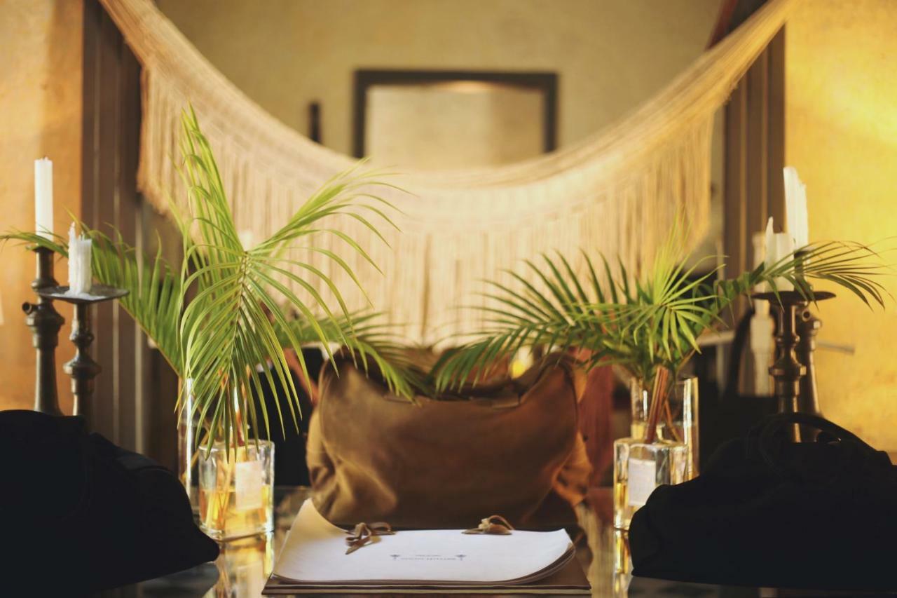 Coqui Coqui Casa De Los Santos Izamal - The Only One Suite Collection Bagian luar foto